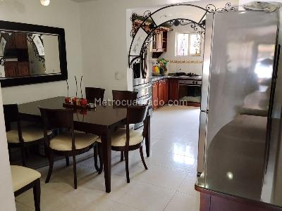 Casa de 3 alcobas en venta en Santa Anita, Cali, 300 m² · foto 8 de 10
