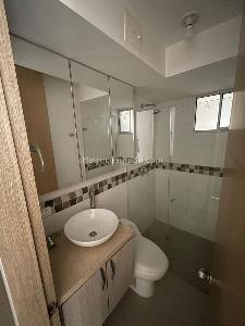 Apartamento en venta en La Flora, Cali · foto 4 de 20