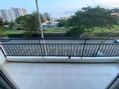 Apartamento de 3 alcobas en venta en Bochalema, Cali, 75 m² · foto 6 de 12