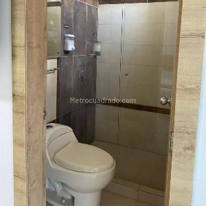 Apartaestudio en venta en La Flora, Cali, 40 m² · foto 8 de 10