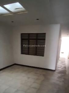 Casa de 5 alcobas en venta en Boyaca, Cali, 265 m² · foto 3 de 20