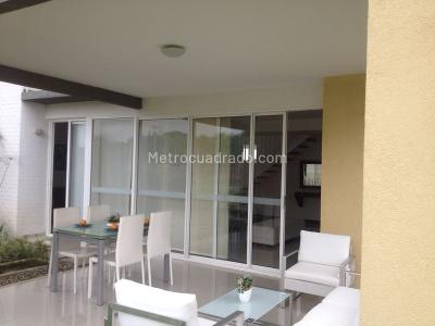 Casa de 5 alcobas en venta en P0rtal Del Castillo, Cali, 258 m² · foto 17 de 19