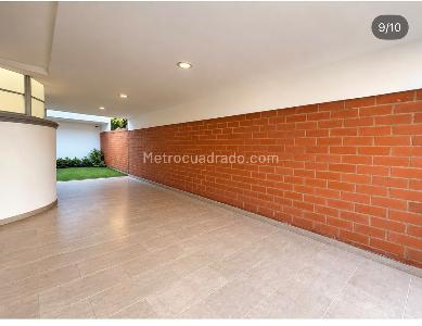 Casa de 3 alcobas en venta en Ciudad Jardin, Cali, 260 m² · foto 7 de 10