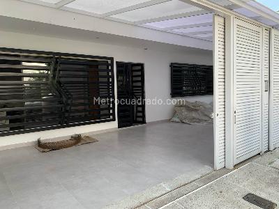 Casa de 5 alcobas en venta en La Flora, Cali, 585 m² · foto 5 de 20