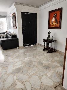 Casa de 4 alcobas en venta en Quintas De Don Simon, Cali, 255 m² · foto 19 de 20