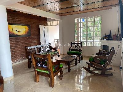 Casa de 4 alcobas en venta en Felidia, Cali, 350 m² · foto 12 de 20