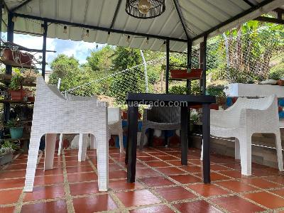 Casa de 4 alcobas en venta en Felidia, Cali, 350 m² · foto 19 de 20