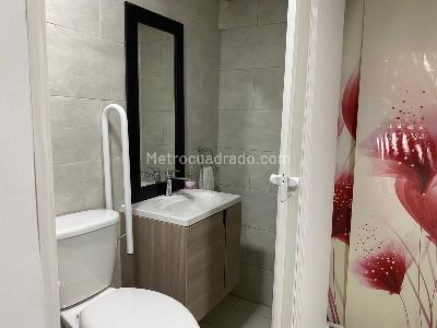 Casa de 4 alcobas en venta en Camino Real, Cali, 235 m² · foto 17 de 20