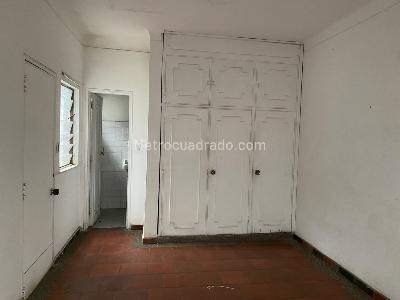 Casa de 4 alcobas en venta en Santa Monica, Cali, 300 m² · foto 15 de 20