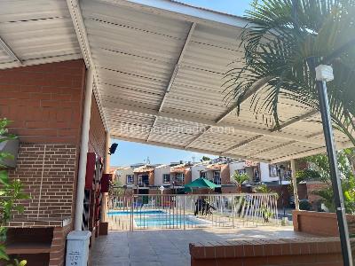 Casa de 3 alcobas en venta en La Hacienda, Cali, 177 m² · foto 1 de 20