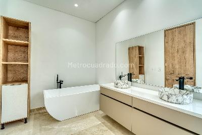 Apartamento de 3 alcobas en venta en Santa Monica Alta, Cali, 214 m² · foto 15 de 20