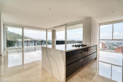 Apartamento de 3 alcobas en venta en Santa Monica Alta, Cali, 214 m² · foto 5 de 20
