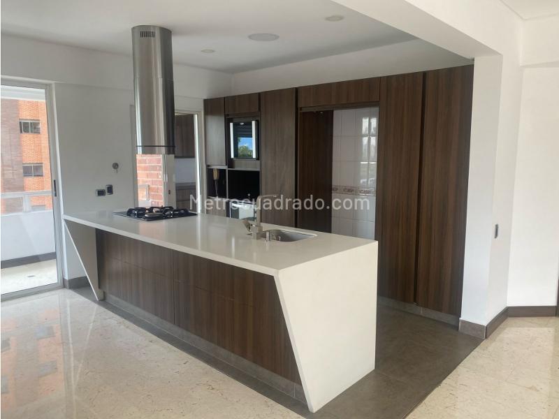 Exclusive 4BR Penthouse in El Poblado