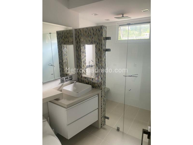 Penthouse Exclusivo de 4 Alcobas en El Poblado - 3