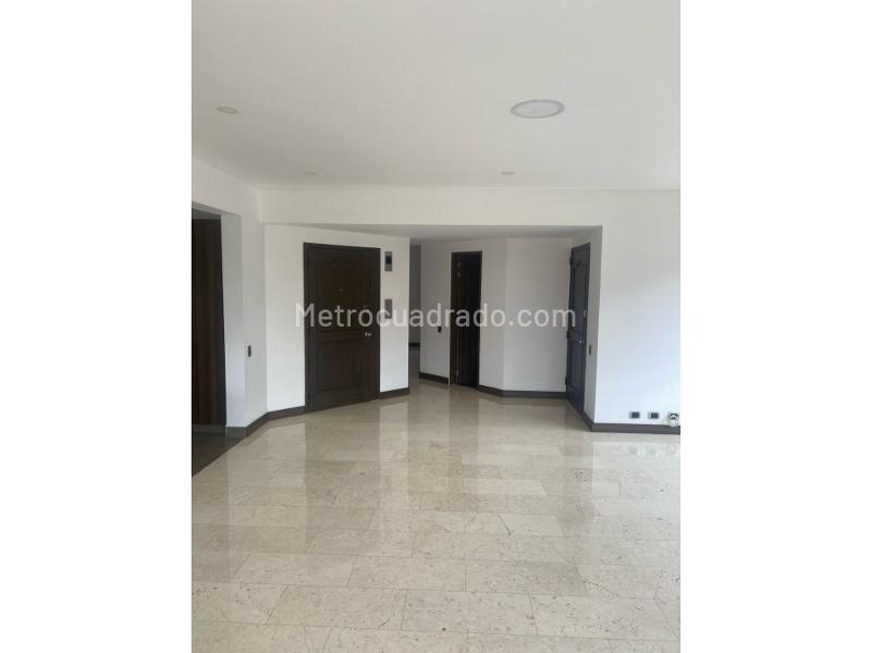 Penthouse Exclusivo de 4 Alcobas en El Poblado - 4