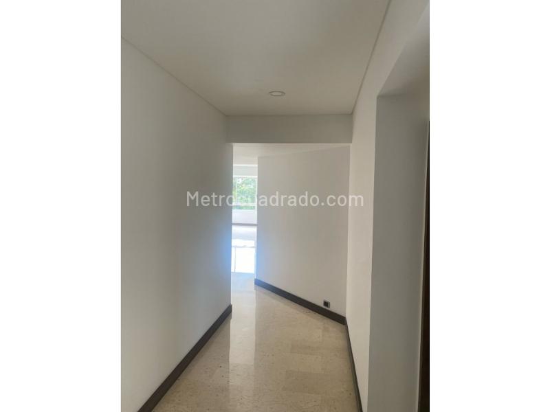 Penthouse Exclusivo de 4 Alcobas en El Poblado - 7