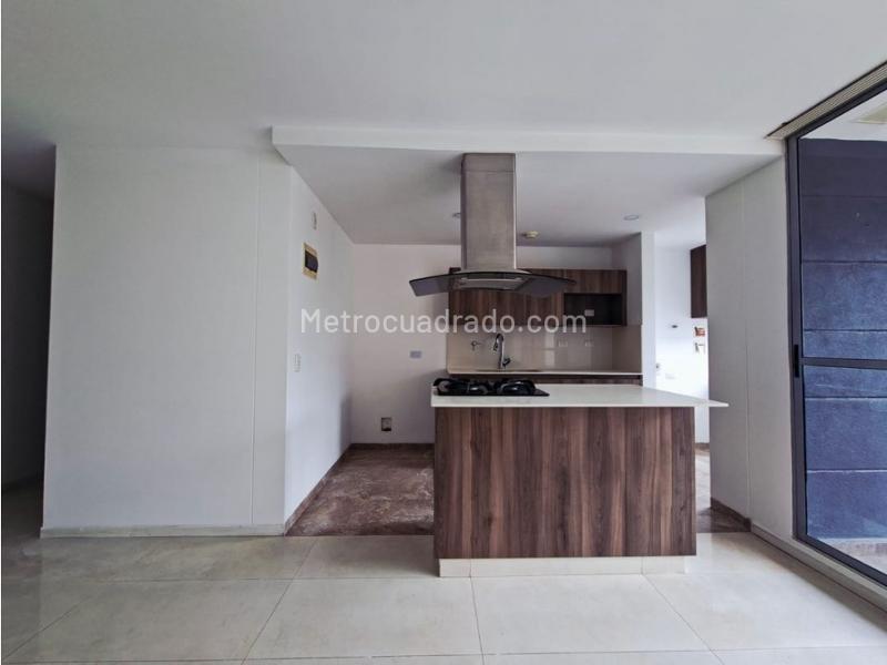 3BR Apartment in Envigado (100 m²)