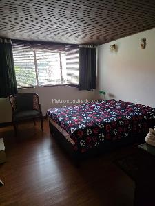 Casa de 5 alcobas en venta en San Martin, Bogotá, 350 m² · foto 6 de 20