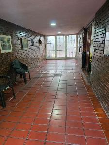 Casa de 5 alcobas en venta en San Martin, Bogotá, 350 m² · foto 4 de 20