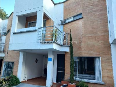 Casa de 4 alcobas en venta en Avenida 19 Norte, Armenia, 175 m² · foto 2 de 20