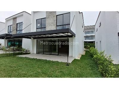 Casa de 3 alcobas en venta en Club Campestre, Armenia, 181 m² · foto 2 de 18