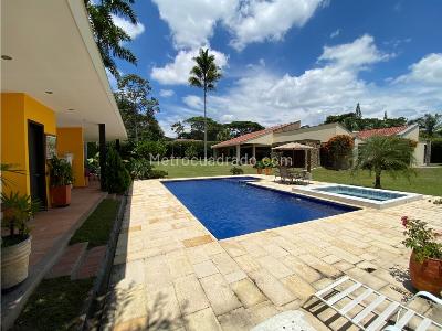 Casa de 5 alcobas en venta en Club Campestre, Armenia, 450 m² · foto 4 de 20