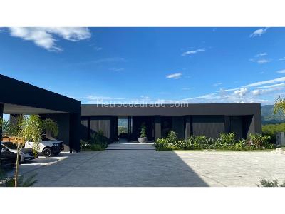 Casa de 3 alcobas en venta en Cerritos, Pereira, 670 m² · foto 2 de 18