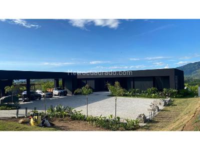 Casa de 3 alcobas en venta en Cerritos, Pereira, 670 m² · foto 5 de 18