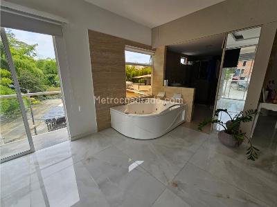 Casa de 5 alcobas en venta en Mercedes Del Norte, Armenia, 354 m² · foto 17 de 20