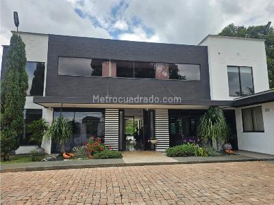 Casa de 5 alcobas en venta en Avenida 19 Norte, Armenia, 1702 m² · foto 4 de 20