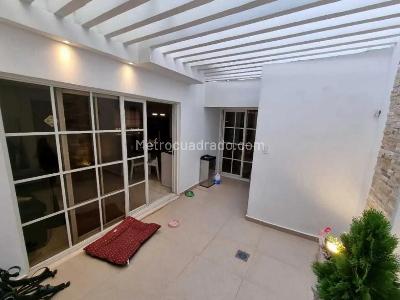 Casa en venta en Altos Del Limon, Barranquilla · foto 3 de 15
