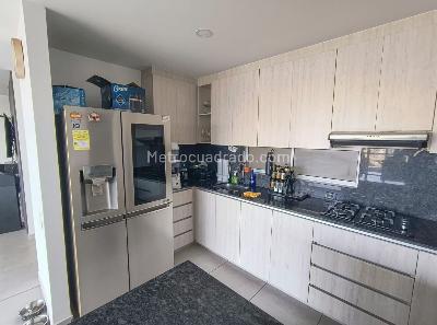 Apartamento de 3 alcobas en venta en Portal Genoves, Barranquilla, 136 m² · foto 4 de 20