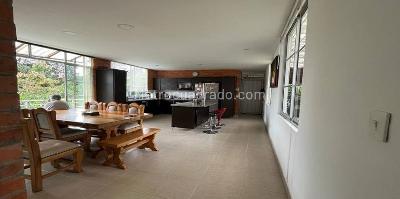 Casa en venta en Via Armenia, Pereira · foto 2 de 15