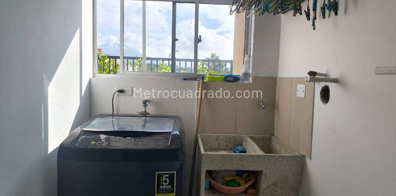 Apartamento en Venta, San Juaquin, Pereira - Więcej