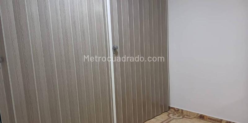 Apartamento en Arriendo, Parque Industrial, Pereira – další