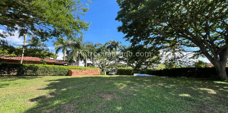 Lote en Venta, Cerritos, Pereira - Más