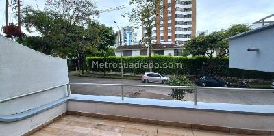 Apartamento de 5 alcobas en venta en Pinares, Pereira, 170 m² · foto 2 de 11
