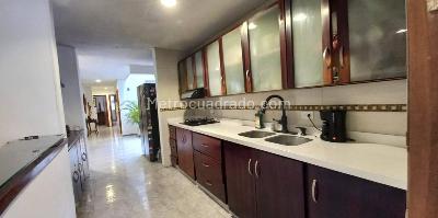 Apartamento de 5 alcobas en venta en Pinares, Pereira, 170 m² · foto 6 de 11