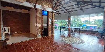 Casa de 5 alcobas en venta en Cerritos, Pereira, 600 m² · foto 16 de 16