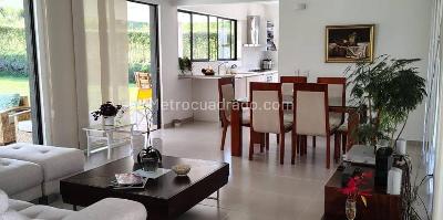 Casa en venta en Cerritos, Pereira · foto 3 de 11