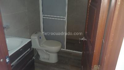 Apartamento de 3 alcobas en venta en Granadas, Bucaramanga, 100 m² · foto 6 de 19