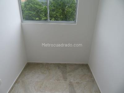 Apartamento en venta en La Paz, Floridablanca · foto 14 de 19