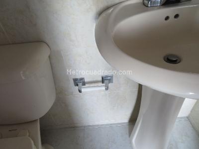 Apartamento de 3 alcobas en venta en Nuevo Sotomayor, Bucaramanga, 70 m² · foto 16 de 17