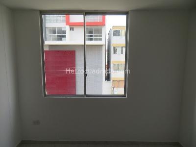 Apartamento de 3 alcobas en venta en Nuevo Sotomayor, Bucaramanga, 70 m² · foto 8 de 17