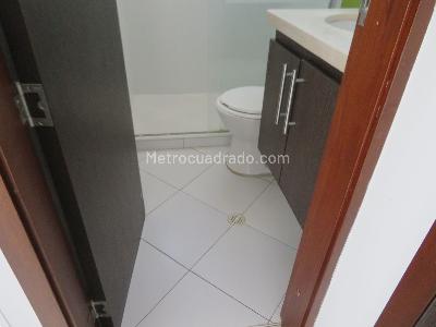 Apartaestudio en arriendo en Bulevar San Francisco, Bucaramanga, 35 m² · foto 11 de 15