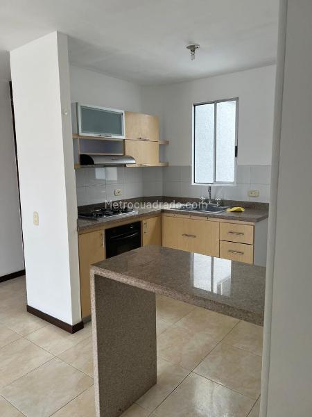 Piso – Cali, La Hacienda, Comuna 17 - Más