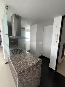 Apartamento de 3 alcobas en venta en Cacerio Valle Del Lili, Cali, 84 m² · foto 5 de 16