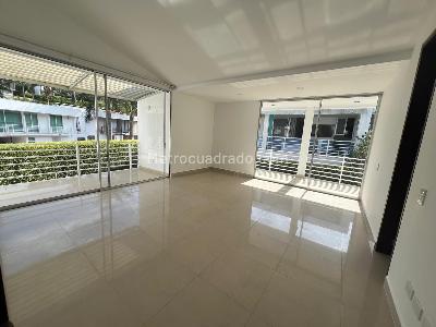 Casa de 4 alcobas en venta en Pance, Cali, 303 m² · foto 2 de 20