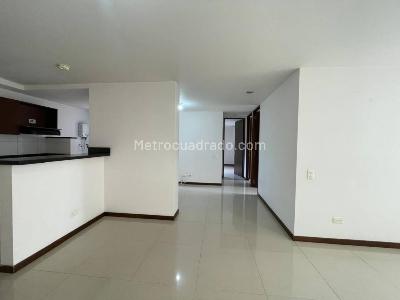 Apartamento de 3 alcobas en arriendo en Otra Parte, Envigado, 88 m² · foto 2 de 20