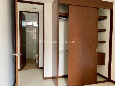 Apartamento de 3 alcobas en arriendo en Otra Parte, Envigado, 88 m² · foto 3 de 20